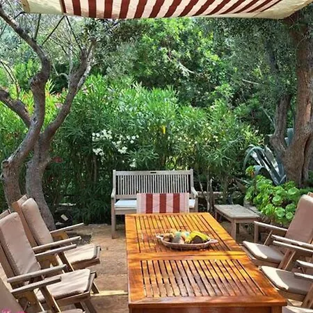 Charming House In With Fireplace And Sunny Terrace 카보